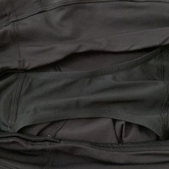 LULULEMON Run Times Short 4” Mid-Rise MR Shorts Black BLK EUC Hotty Speed Size 6 - Picture 7 of 9